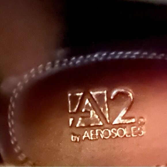 Aerosole A2 black, square toe leather flats. - Picture 2 of 6